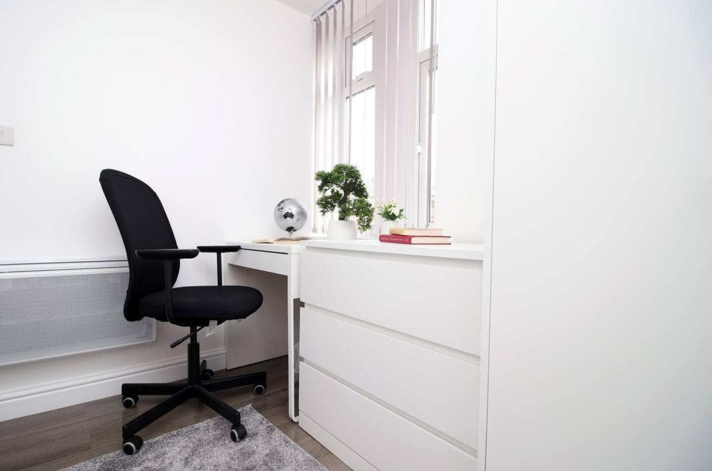 Modern Guesthouse, Fast Wi-Fi, Street Free Parking, Central, Fully Equipped Cardiff Eksteriør bilde